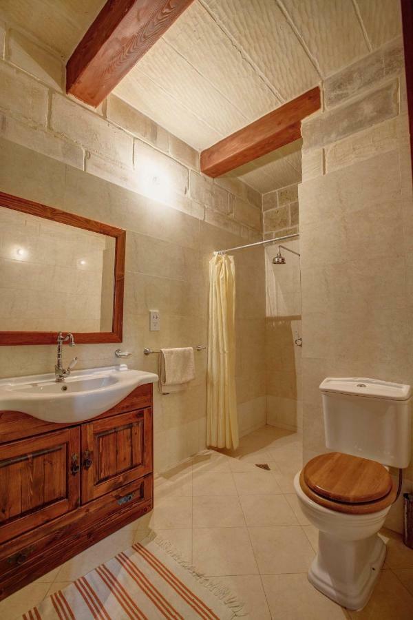 Il-Palma Holiday Farmhouse With Sunny Private Pool In Island Of Gozo Għarb Dış mekan fotoğraf