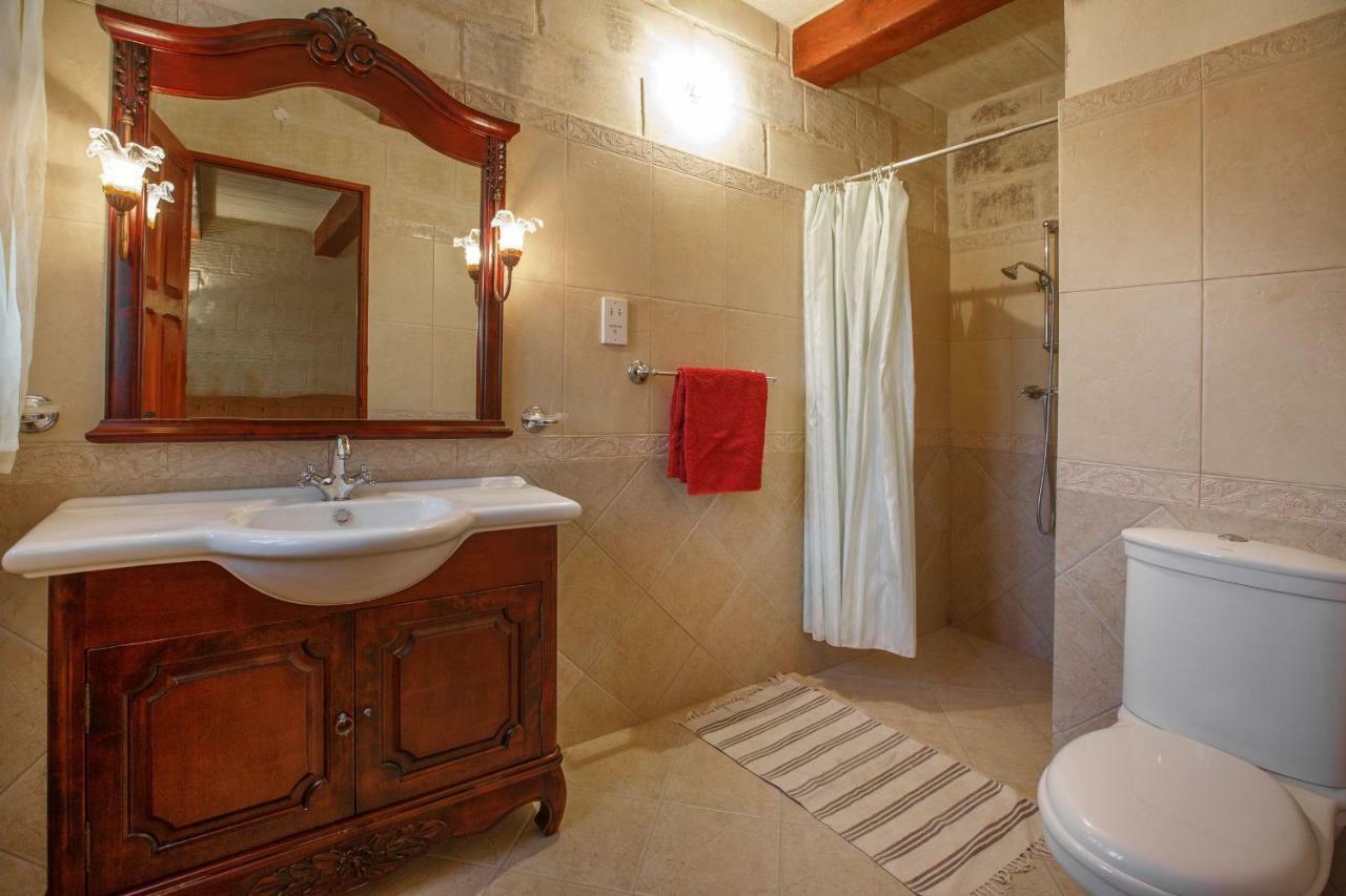 Il-Palma Holiday Farmhouse With Sunny Private Pool In Island Of Gozo Għarb Dış mekan fotoğraf
