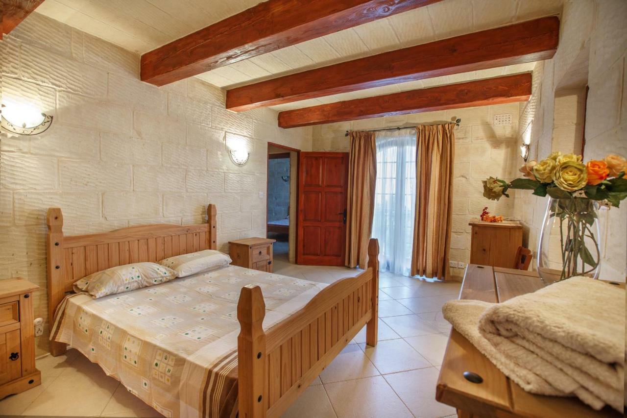 Il-Palma Holiday Farmhouse With Sunny Private Pool In Island Of Gozo Għarb Dış mekan fotoğraf